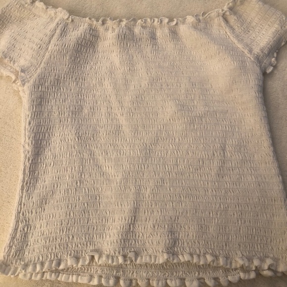 brandy Melville ribbed off the shoulder top - Picture 1 of 3